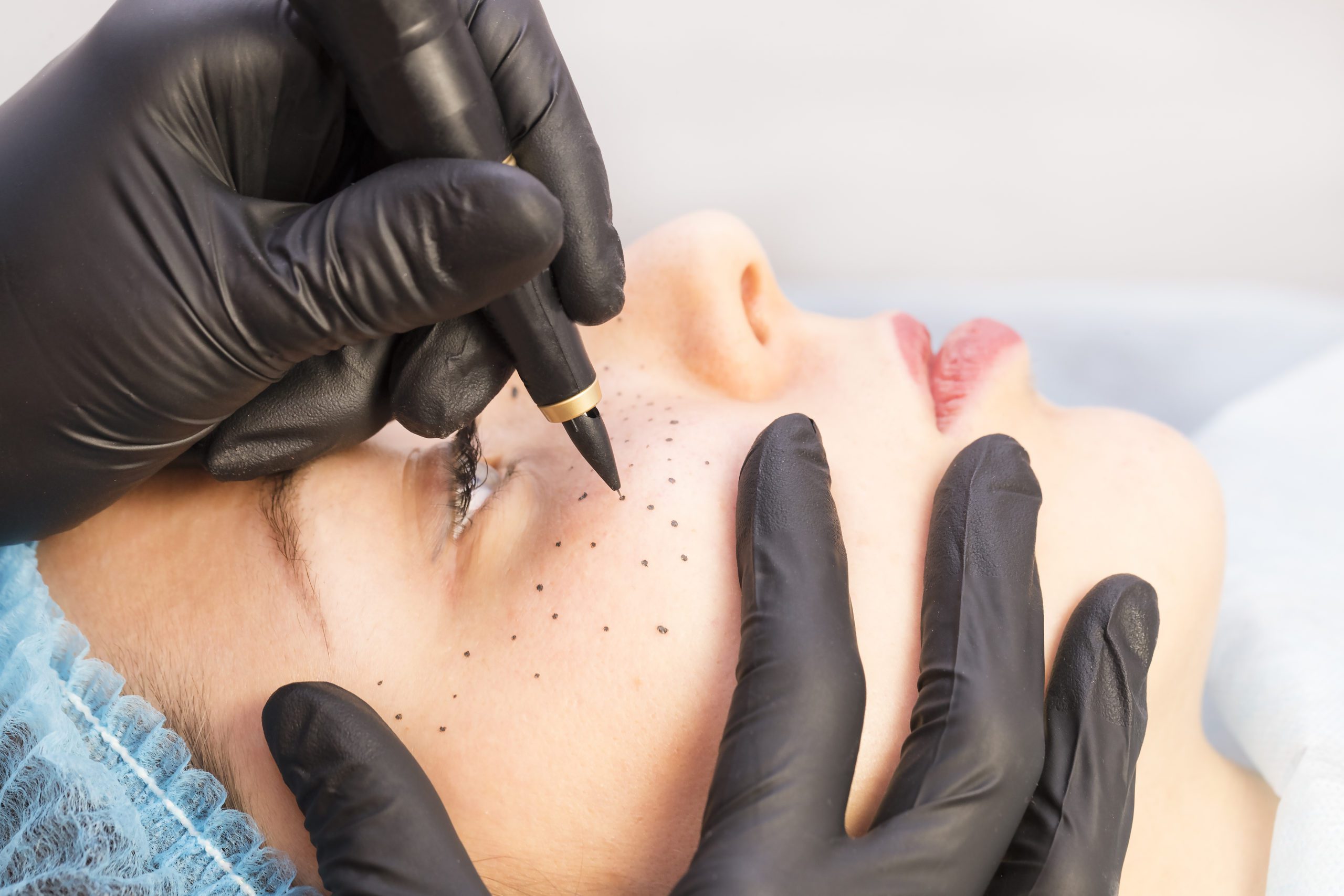 Formation Restructuration des Sourcils au Henné Végétal - Escale Beauty